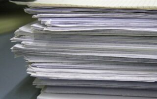 Maßnahmenpaket des Kultusministeriums zur Reduzierung bürokratischer Hürden an Schulen: Erste gute Schritte auf einem langen Weg